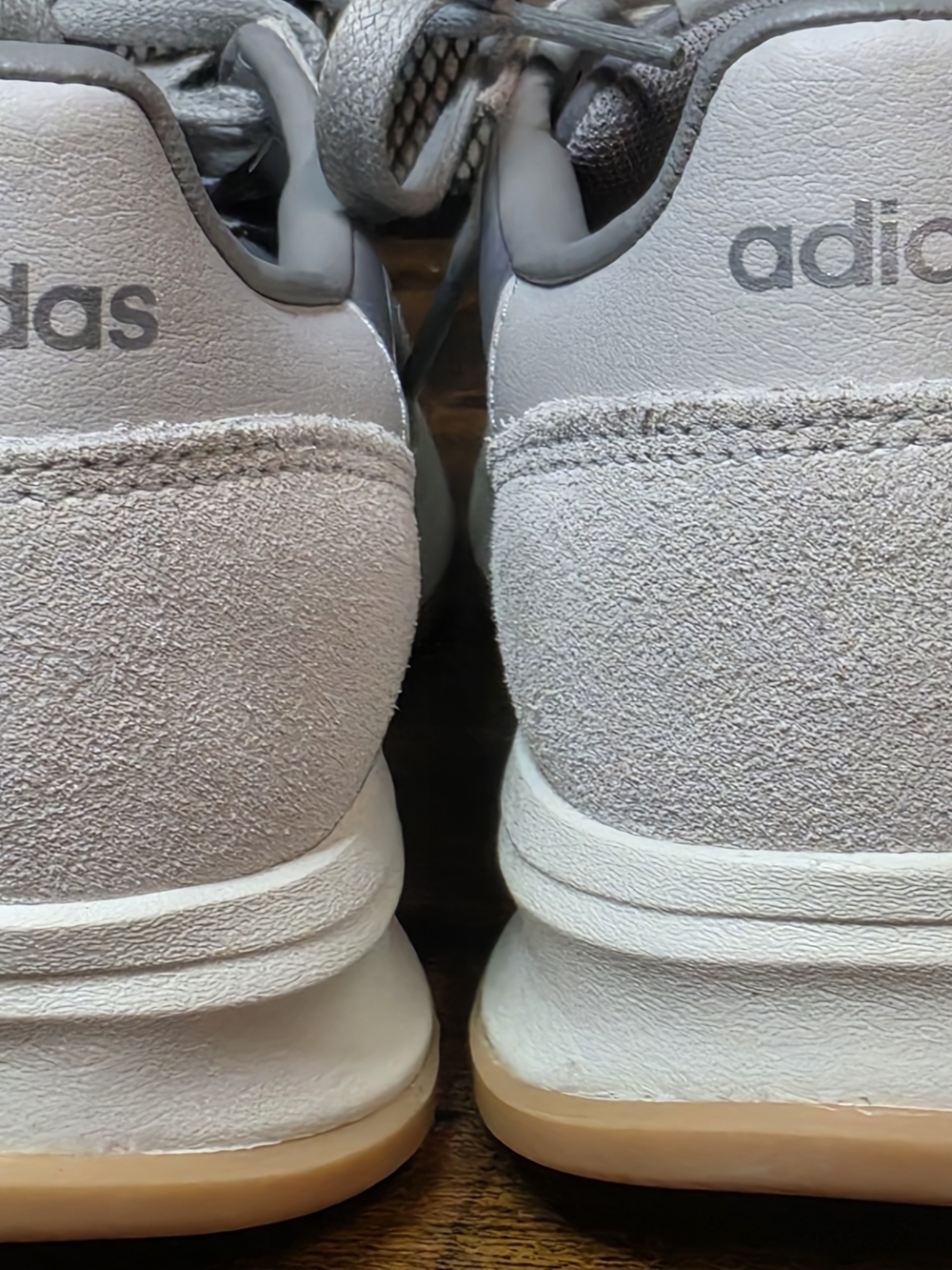 adidas Run 70's 2.0 In Grey And Silver - Picture 5 of 12